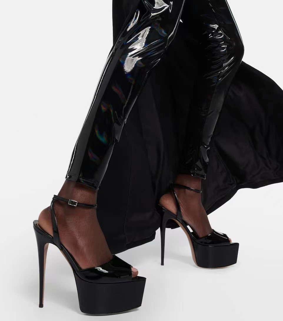 Women Fashion Show - Summer Fish Mouth Pointed Waterproof Platform