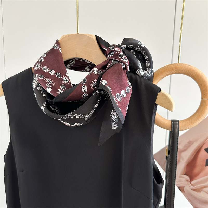 Jewelry Print 100% Silk Neck H - Women'S Fashion Layering recension och pris