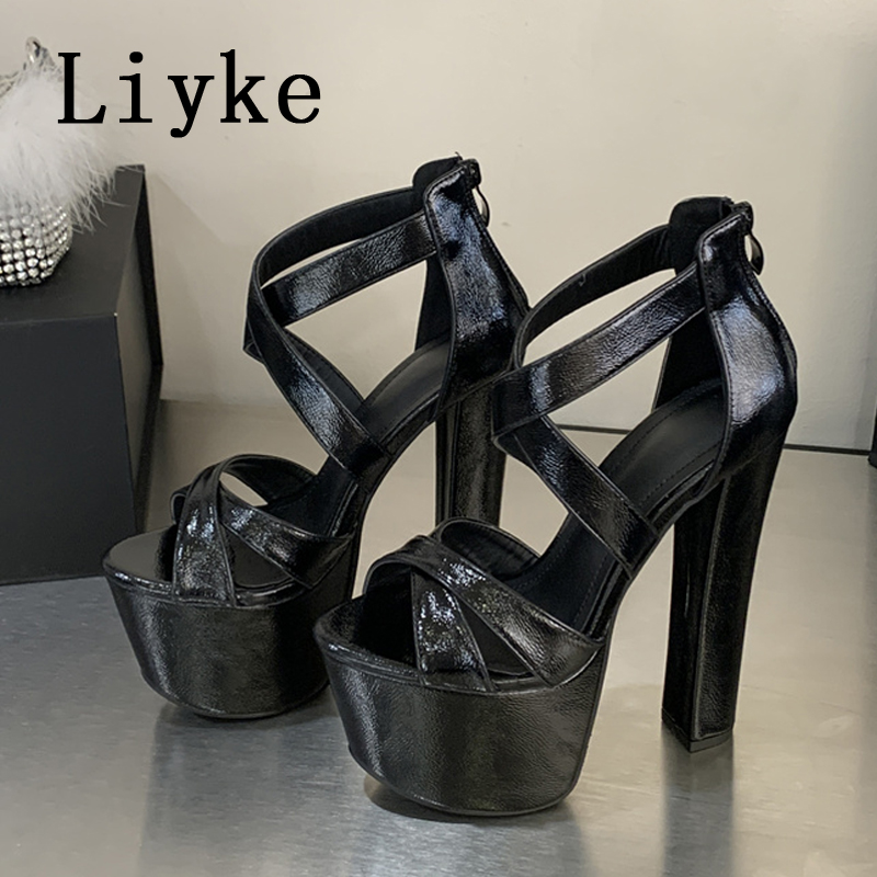 Liyke Model Show Super High He - Women Fashion Show recension och pris